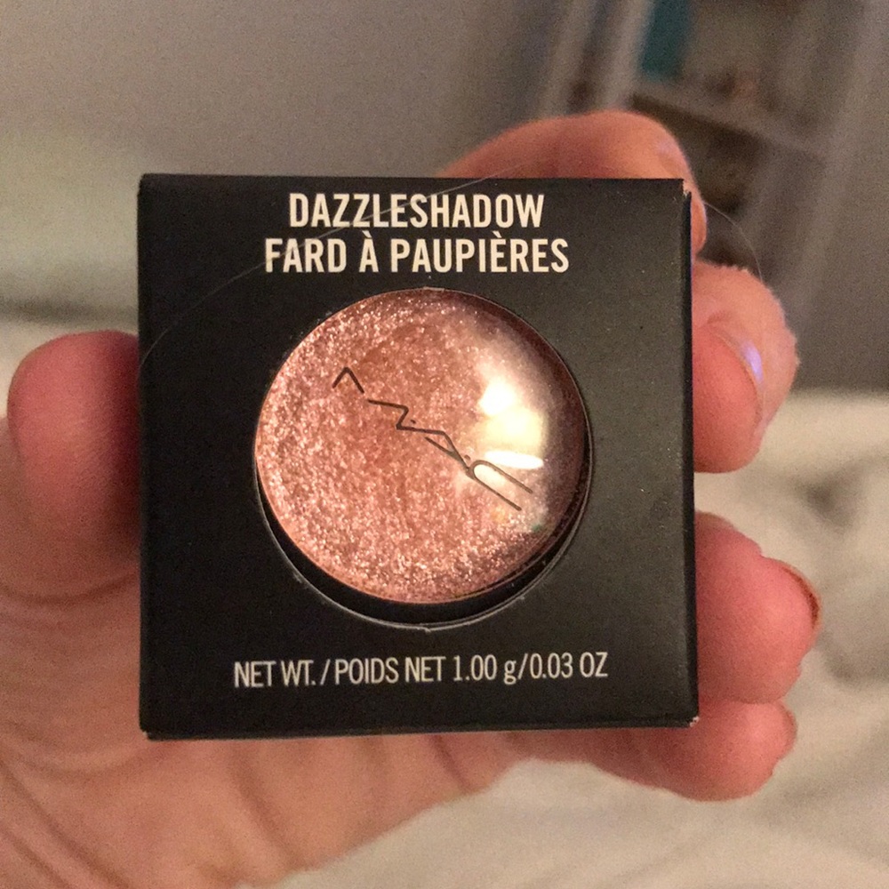 MAC eyeshadow “last dance” BUNDLE ONLY